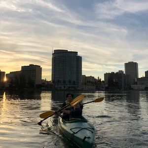 Meet your Posher, Rachel